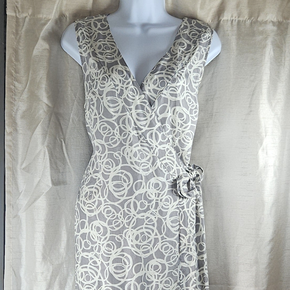 Garnet Hill gray white silk wrap sheath dress Womens 14 - Picture 10 of 10